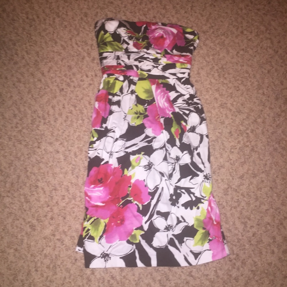Summer strapless dress